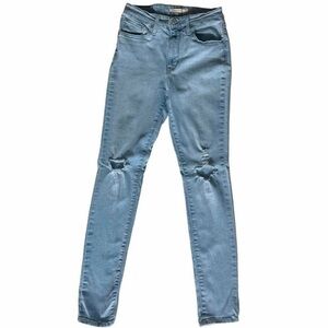 Levi’s 721 High Rise Skinny Jeans Azure Blue Light Wash Distressed Ripped Knees
